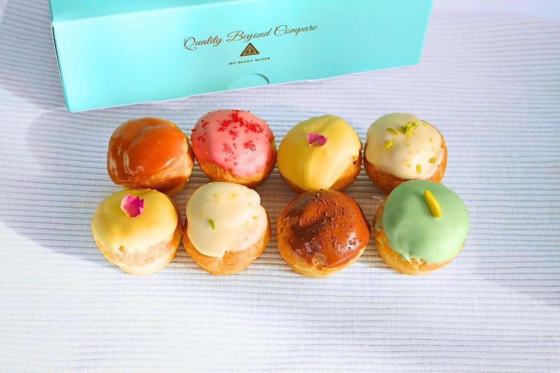 Box of 4 Dipped Profiterole