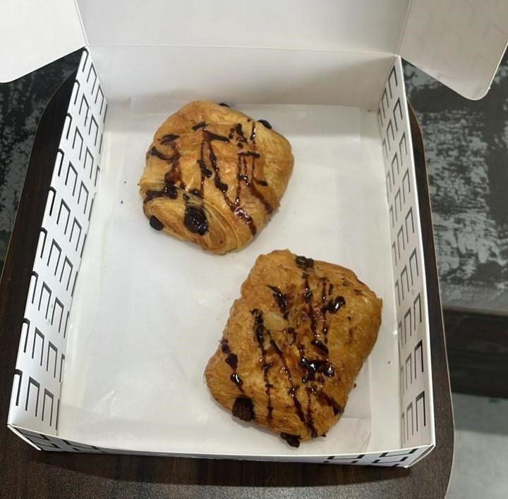 Bakery Treats (2pcs)